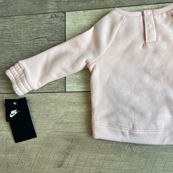Nike pink and camo crewneck - Picture 6 of 8